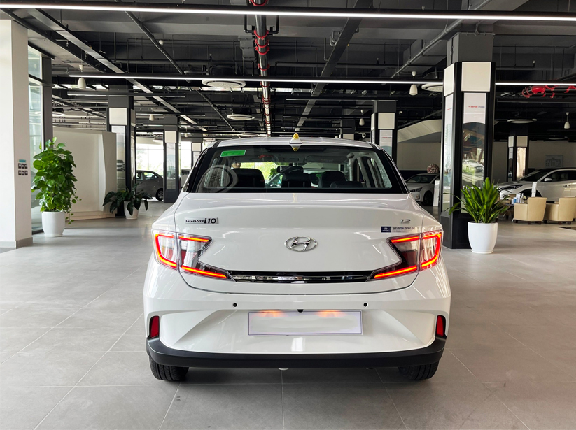 Hyundai i10 Sedan 2021